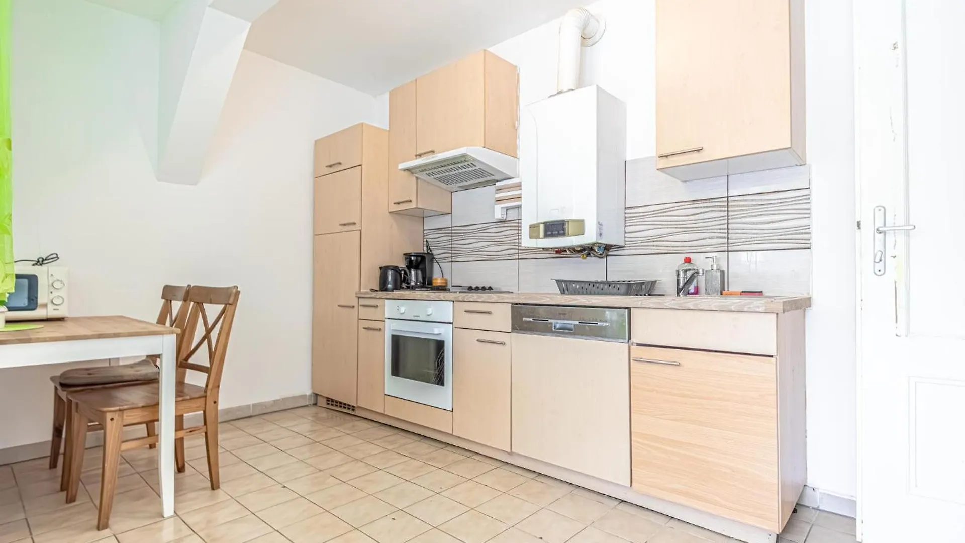 Appartement Chic & Comfy 3Br Apt In The Heart Of Vienne