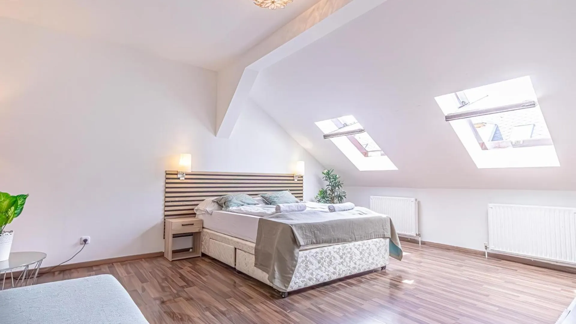 Chic & Comfy 3Br Apt In The Heart Of Vienne