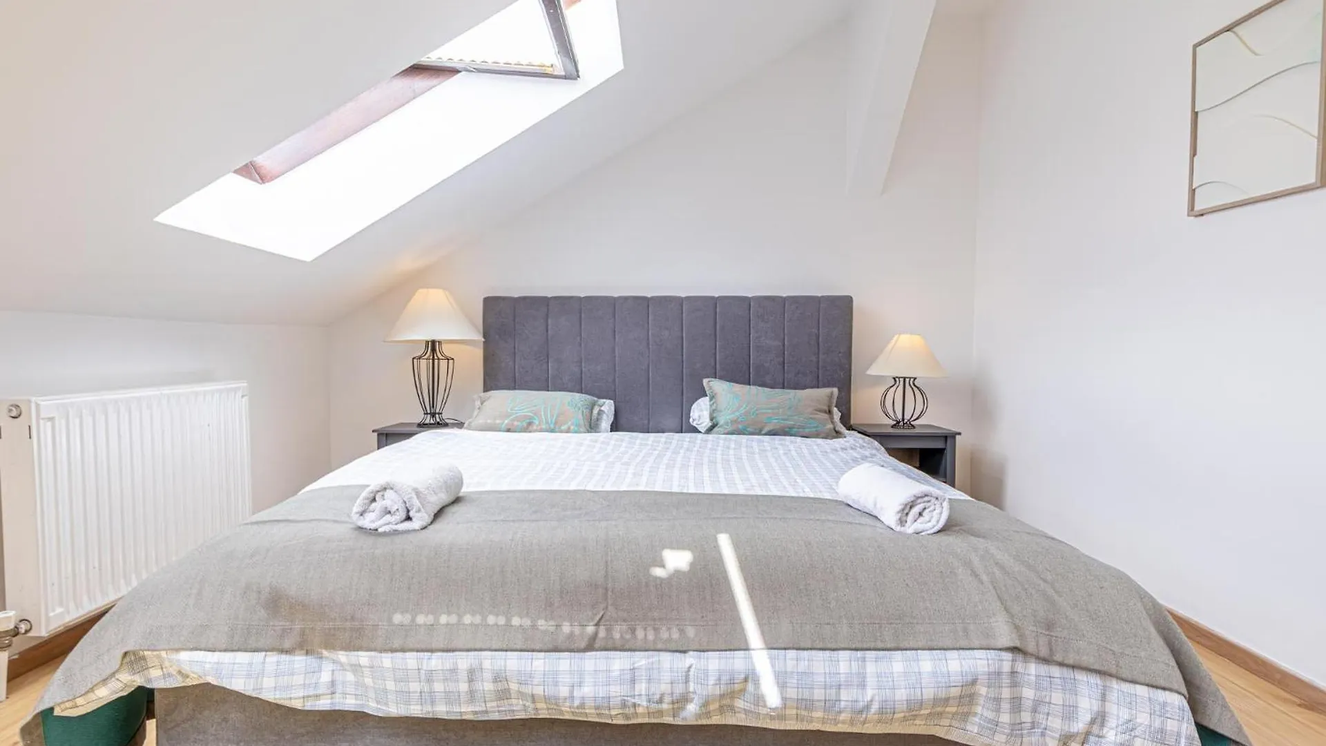 Chic & Comfy 3Br Apt In The Heart Of Vienna 0*,  Austria