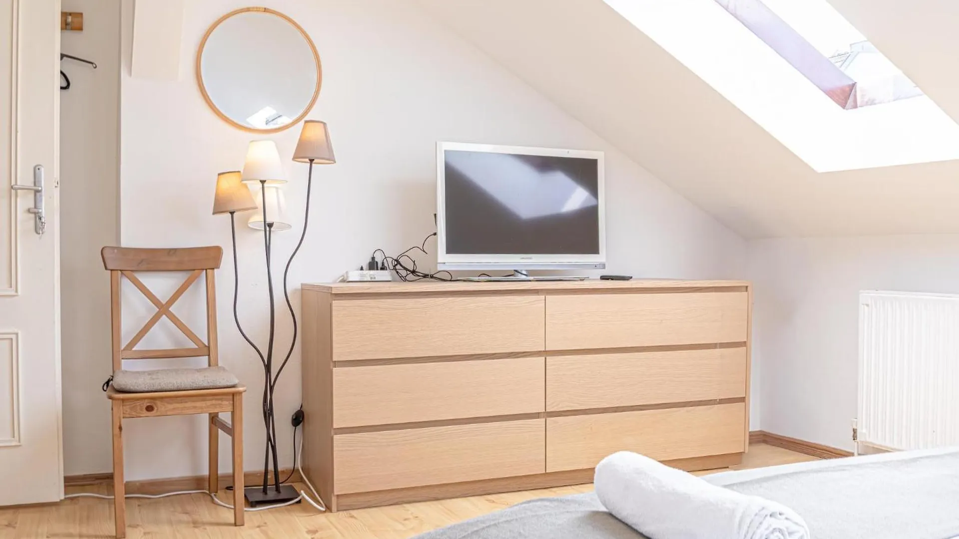 Chic & Comfy 3Br Apt In The Heart Of Vienna 0*,  Austria